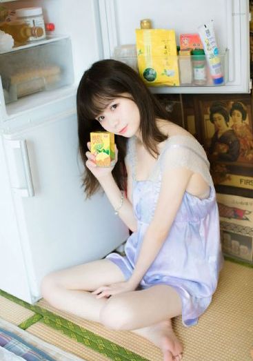 回心转意台湾绝版_JVID性感写真