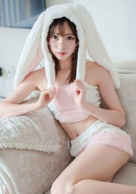 早八晚四_DVD电影免费在线