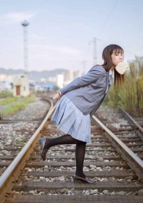 公啊～嗯去浴室里做h_国产剧免费全集观看