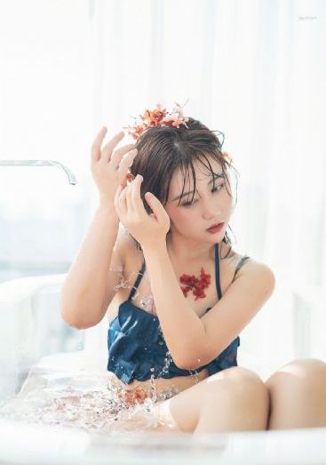 韩国老师丝袜三级bd高清_BD国语免费在线播放