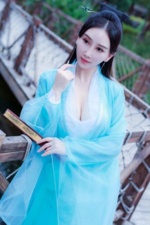 新任女教师在线观看_HD完整版观看