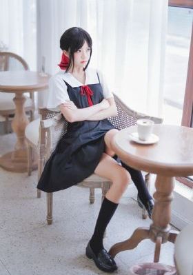漂亮的女老师电影_BD国语在线观看视频