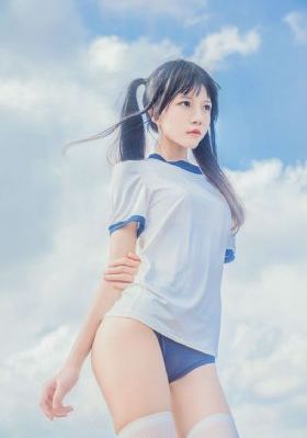 中出不戴胸罩的女邻居_BD韩语高清电影在线