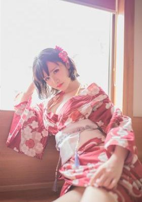 性乳燕三级在线观看_BD韩语免费在线观看